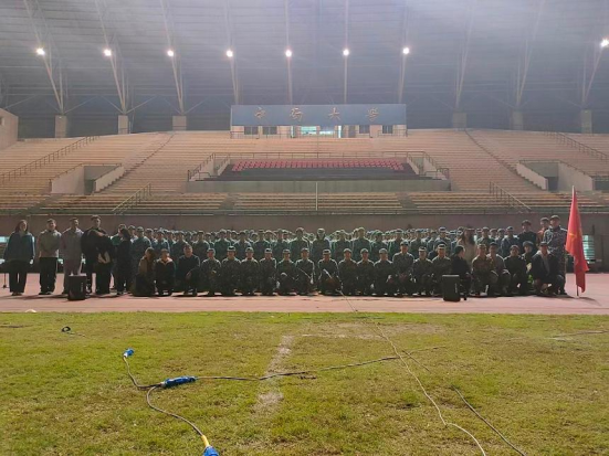 雷竞技官网2025级新生军训合唱比赛圆满结...